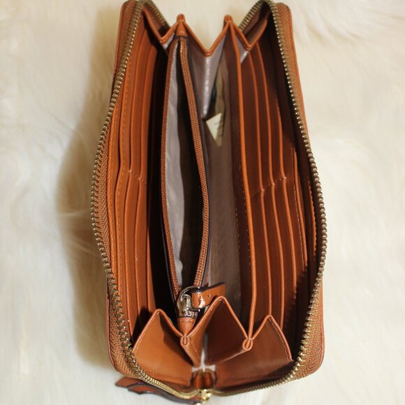 Kate Spade New York  Cognac colour 100% Cow lined Leather zip #338  Wallet - Picture 5 of 8